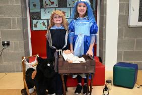 Carnaghts PS Nativity Play