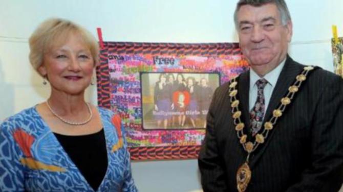 Artist gives guided tour of popular exhibition 'A Good Drying Day'