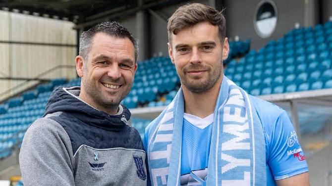 Ballymena United sign ex-Livingston and Linfield defender Matthew Clarke
