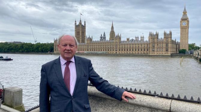 Allister slams tray bake rules